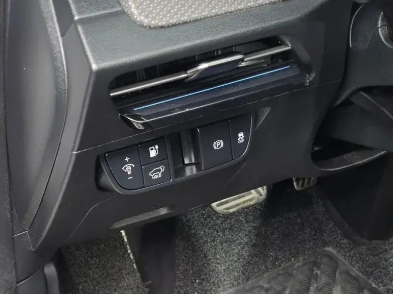 2024 Kia EV6 с пробегом 34 890 км