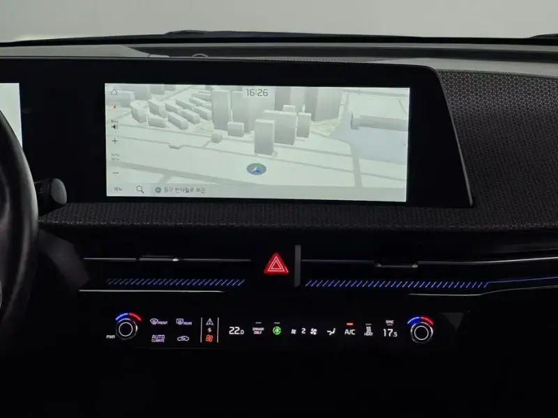 2024 Kia EV6 с пробегом 34 890 км