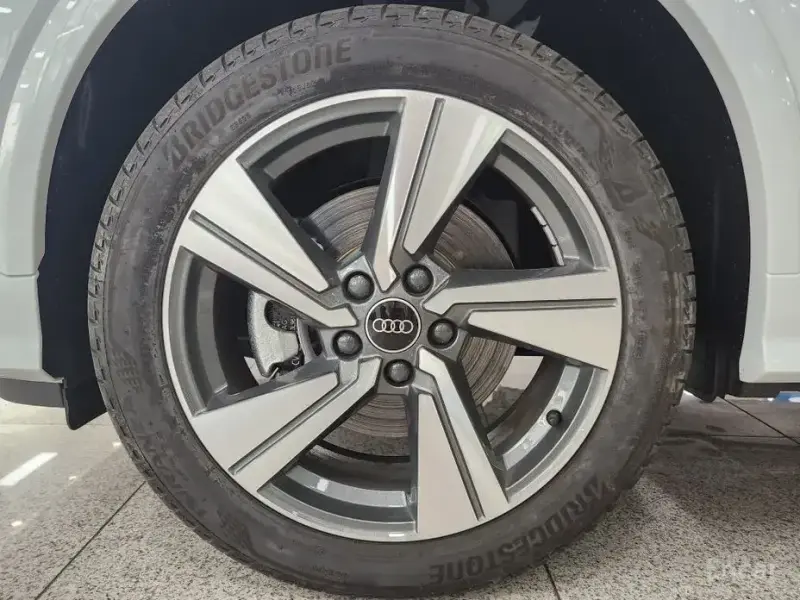 2023 Audi Q2 с пробегом 42 541 км
