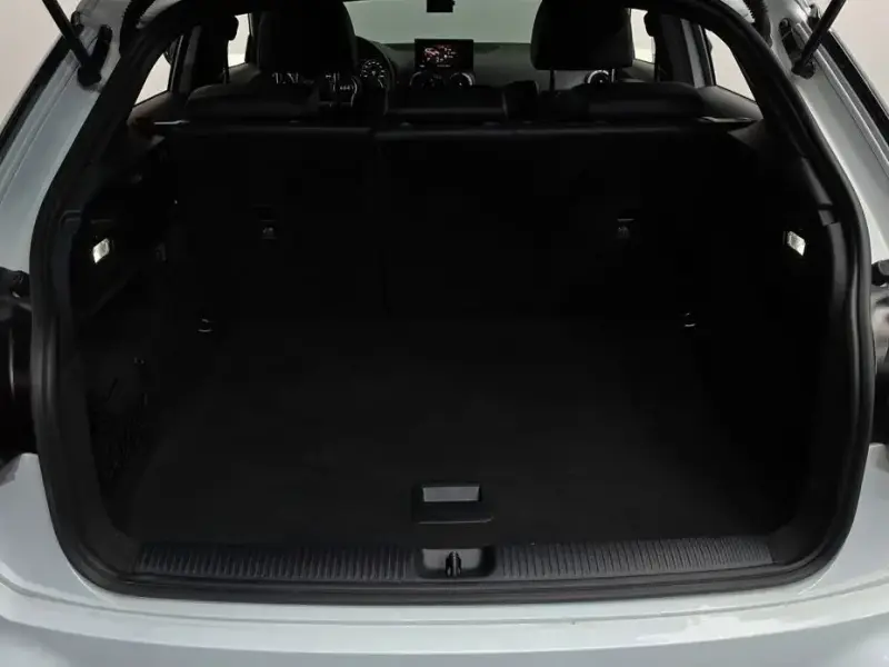 2023 Audi Q2 с пробегом 71 492 км