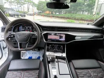 2021 Audi RS 6 с пробегом 36 270 км