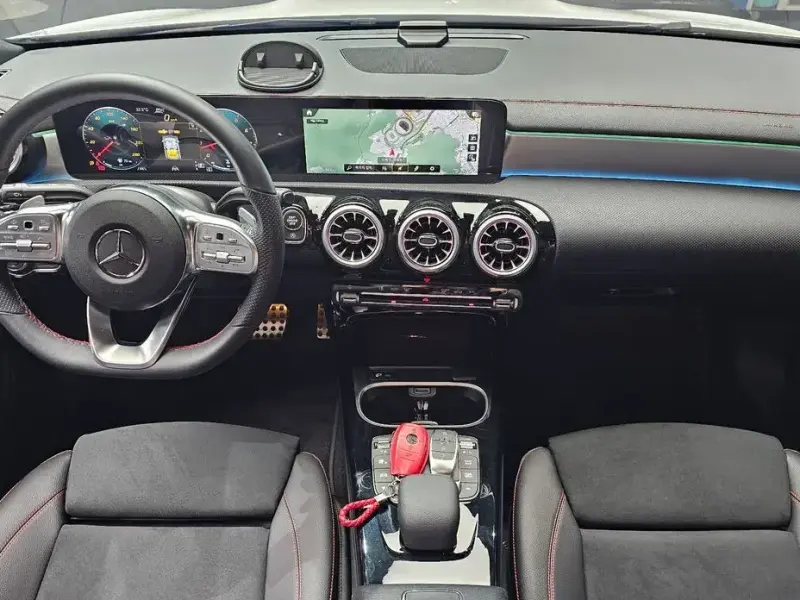 2023 Mercedes-Benz CLA с пробегом 29 912 км