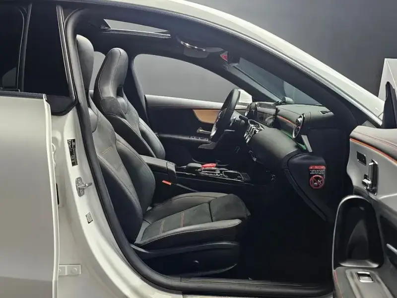 2023 Mercedes-Benz CLA с пробегом 29 912 км
