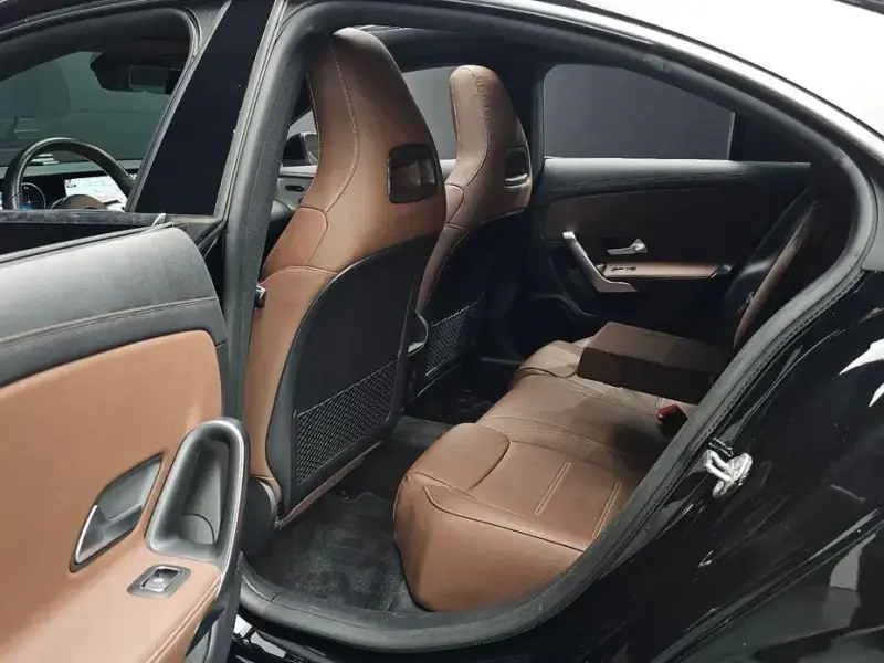 2021 Mercedes-Benz CLA с пробегом 17 996 км