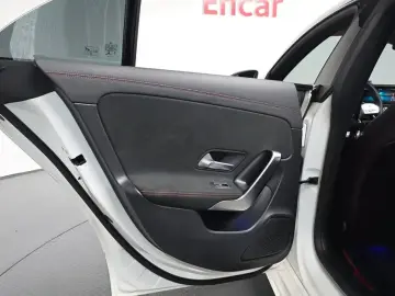 2020 Mercedes-Benz CLA с пробегом 68 402 км