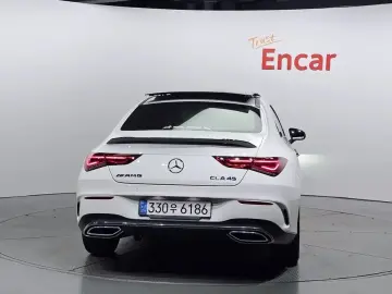 2022 Mercedes-Benz CLA с пробегом 35 944 км