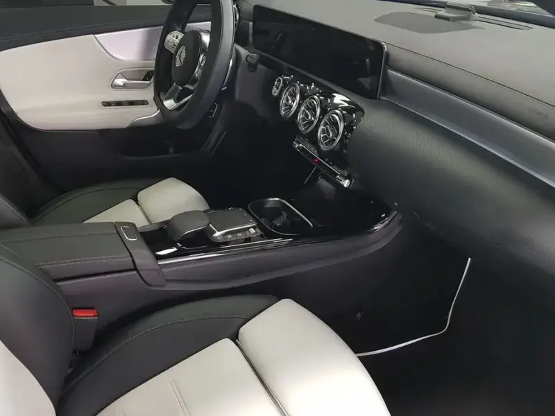 2020 Mercedes-Benz CLA с пробегом 33 999 км