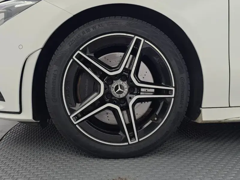 2020 Mercedes-Benz CLA с пробегом 130 882 км