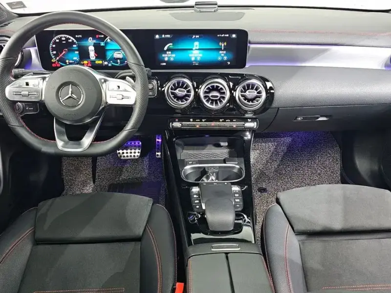 2020 Mercedes-Benz CLA с пробегом 130 882 км