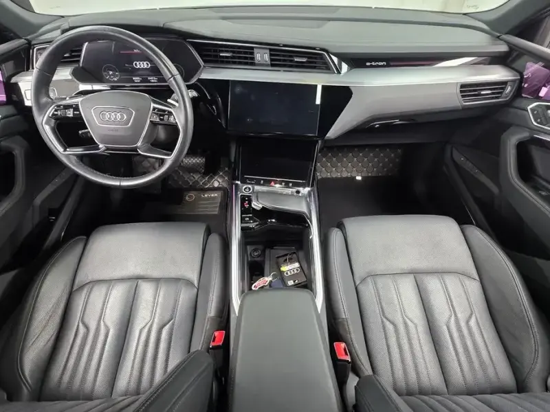 2021 Audi e-tron с пробегом 86 203 км