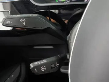 2021 Audi e-tron с пробегом 86 203 км