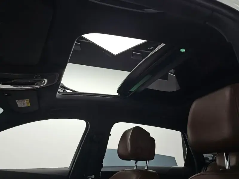 2021 Audi e-tron с пробегом 65 216 км