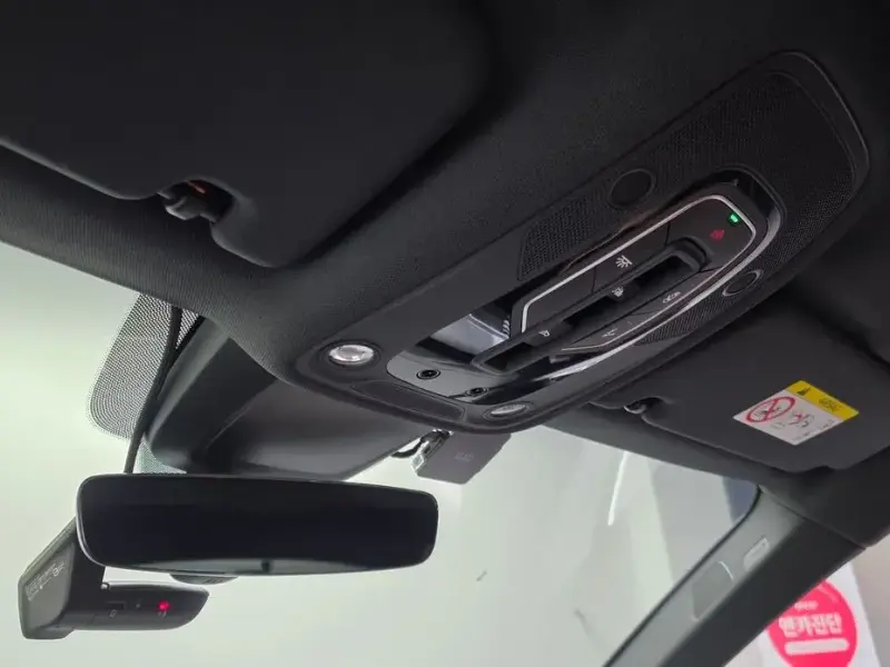 2022 Audi e-tron с пробегом 69 657 км