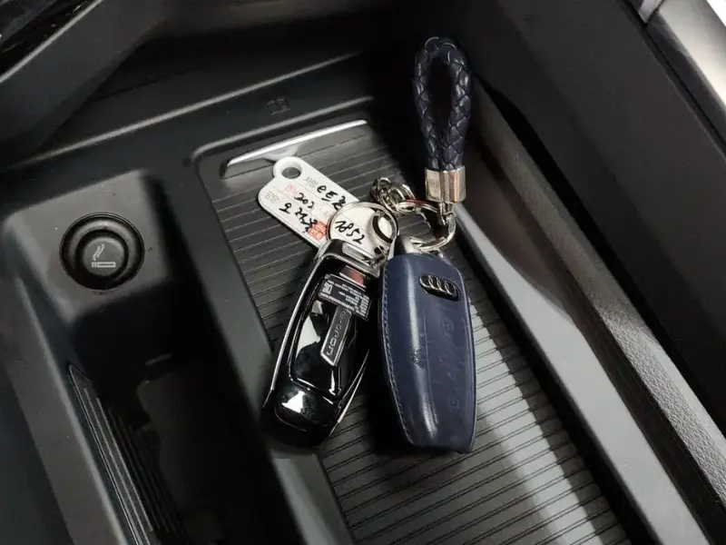 2021 Audi e-tron с пробегом 158 417 км