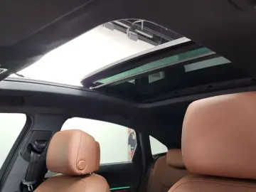 2021 Audi e-tron с пробегом 141 496 км