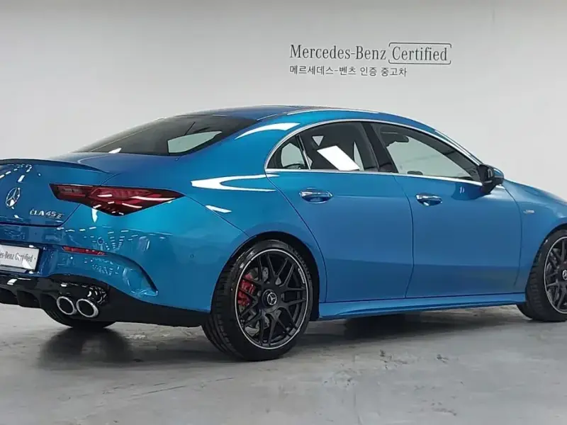 2025 Mercedes-Benz CLA с пробегом 2 240 км