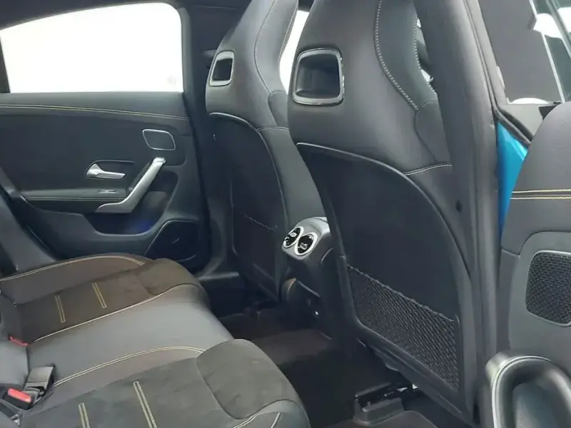 2025 Mercedes-Benz CLA с пробегом 2 240 км