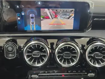 2025 Mercedes-Benz CLA с пробегом 400 км