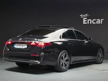 2025 Mercedes-Benz E-Класс с пробегом 9 732 км