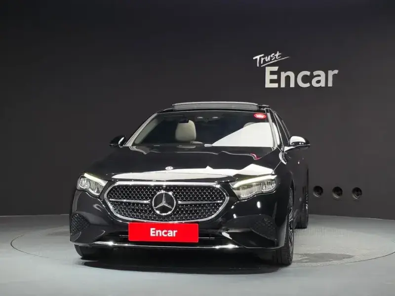 2025 Mercedes-Benz E-Класс с пробегом 9 732 км