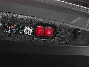 2024 Mercedes-Benz E-Класс с пробегом 46 251 км