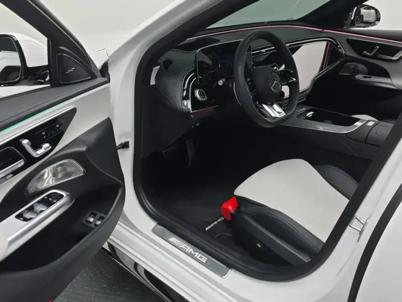 2025 Mercedes-Benz E-Класс с пробегом 20 600 км