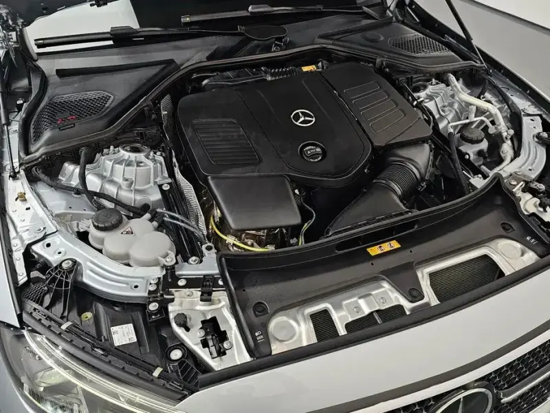 2025 Mercedes-Benz E-Класс с пробегом 771 км