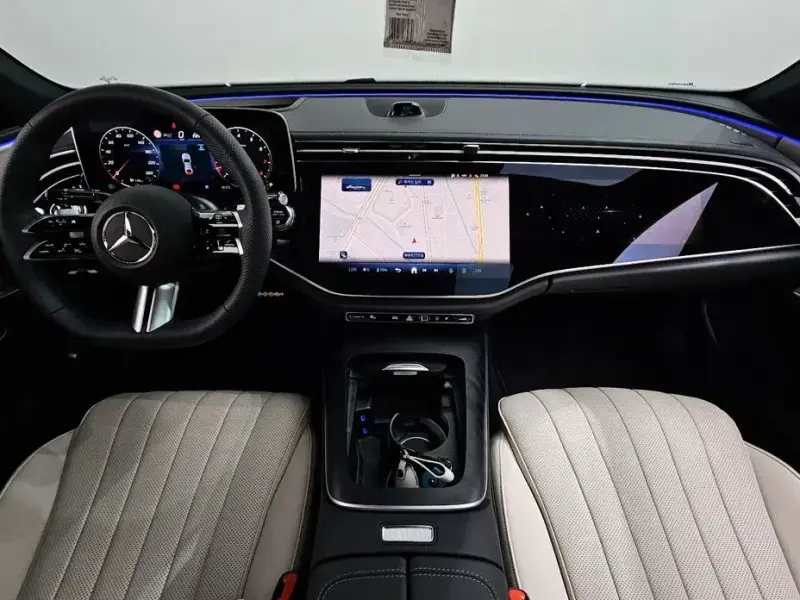 2025 Mercedes-Benz E-Класс с пробегом 771 км