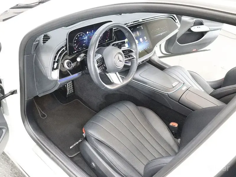 2024 Mercedes-Benz E-Класс с пробегом 21 661 км