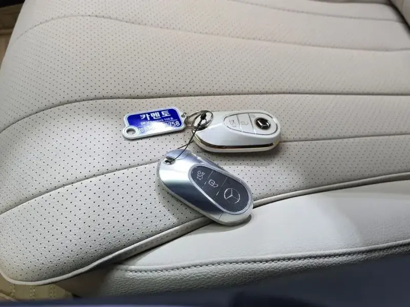 2025 Mercedes-Benz E-Класс с пробегом 13 245 км