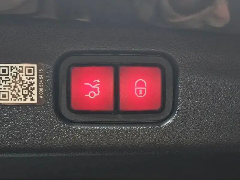 2024 Mercedes-Benz E-Класс с пробегом 4 930 км