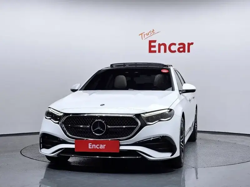 2025 Mercedes-Benz E-Класс с пробегом 3 043 км