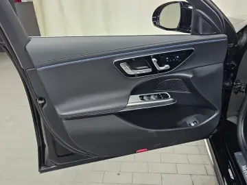 2025 Mercedes-Benz E-Класс с пробегом 15 742 км