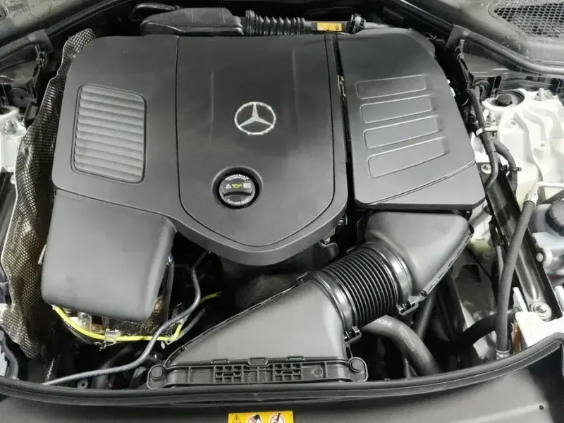 2025 Mercedes-Benz E-Класс с пробегом 4 244 км