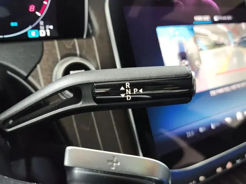 2025 Mercedes-Benz E-Класс с пробегом 4 244 км