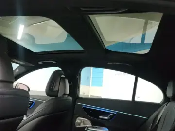 2025 Mercedes-Benz E-Класс с пробегом 4 244 км