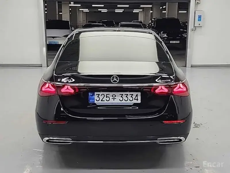 2025 Mercedes-Benz E-Класс с пробегом 3 121 км