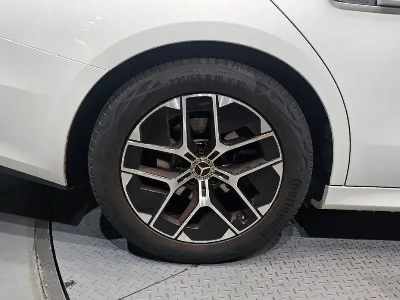 2024 Mercedes-Benz E-Класс с пробегом 22 041 км