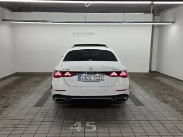 2025 Mercedes-Benz E-Класс с пробегом 21 540 км
