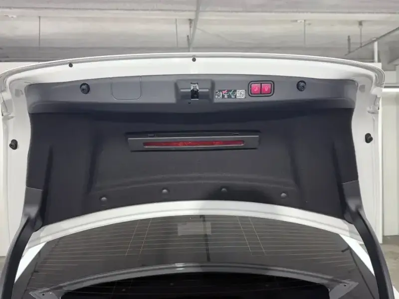 2024 Mercedes-Benz E-Класс с пробегом 50 417 км