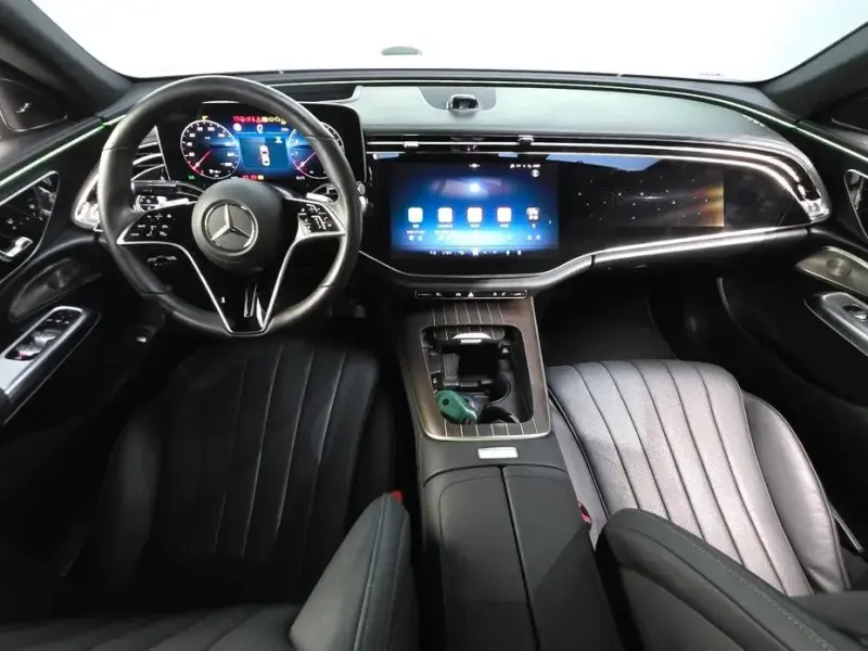 2024 Mercedes-Benz E-Класс с пробегом 43 561 км