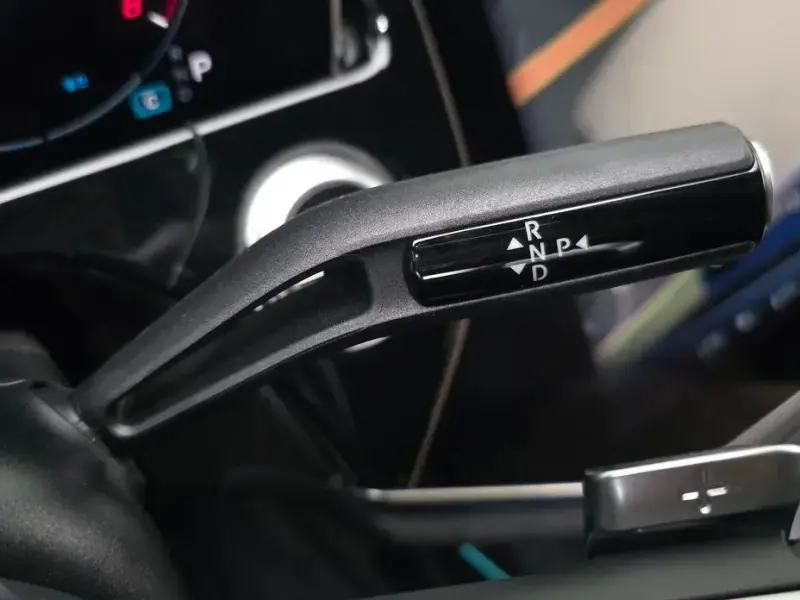2025 Mercedes-Benz E-Класс с пробегом 14 675 км