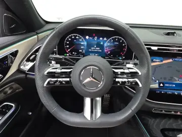 2025 Mercedes-Benz E-Класс с пробегом 14 675 км