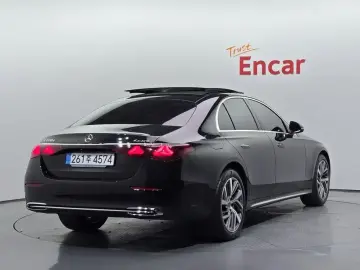 2025 Mercedes-Benz E-Класс с пробегом 13 967 км