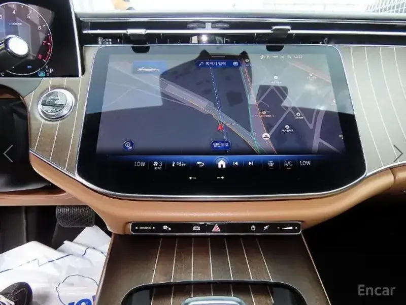 2024 Mercedes-Benz E-Класс с пробегом 15 214 км