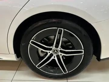 2025 Mercedes-Benz E-Класс с пробегом 11 094 км