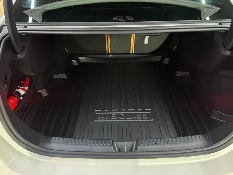 2025 Mercedes-Benz E-Класс с пробегом 11 094 км