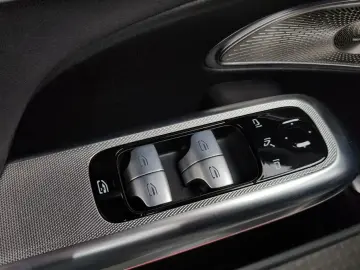 2025 Mercedes-Benz E-Класс с пробегом 23 609 км