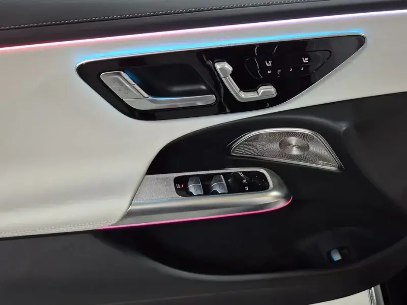 2025 Mercedes-Benz E-Класс с пробегом 6 910 км