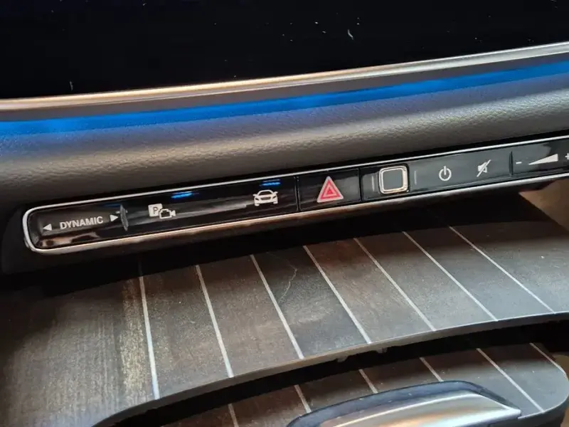 2025 Mercedes-Benz E-Класс с пробегом 6 910 км